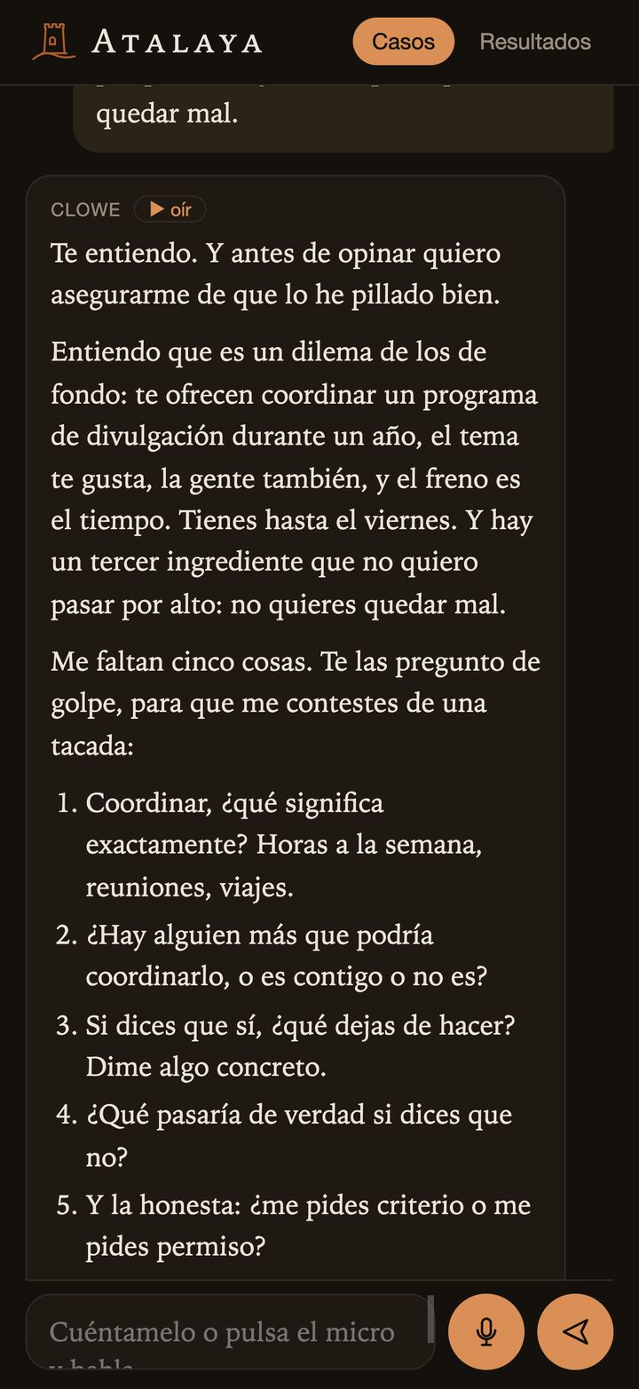 Respuesta de Clowe que resume el caso y hace cinco preguntas en un solo bloque